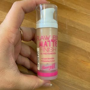 BarryM Oil-Free Foundation in Nude